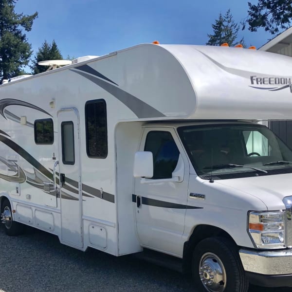 2012 Thor Freedom Elite Class C available for rent in Brush Prairie, Washington