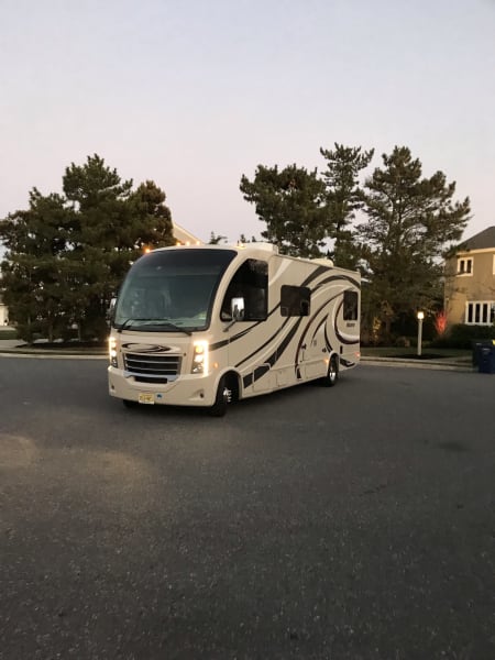 2016 Thor Vegas Class A available for rent in Margate City, New Jersey