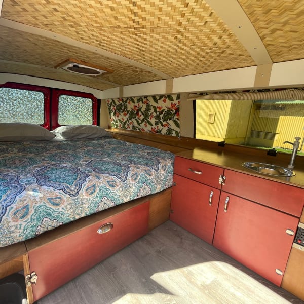 2010 Ford Ford E350 Class B available for rent in Kahului, Hawaii