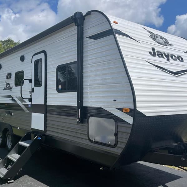 2022 Jayco Jay Flight SLX Travel Trailer available for rent in Homestead, Florida