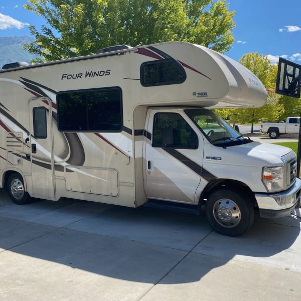 2020 Thor Motor Coach Four Winds Class C available for rent in Springville, Utah