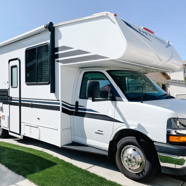 2021 COACHMEN FREELANDER Class C available for rent in Tehachapi, California