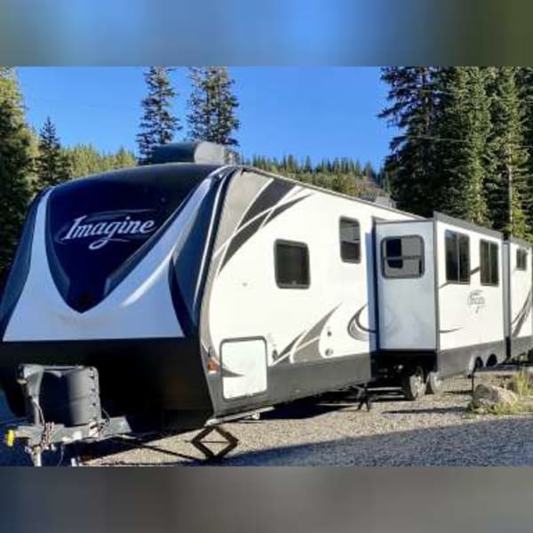 2018 Grand Design Imagine Travel Trailer available for rent in Los Angeles, California