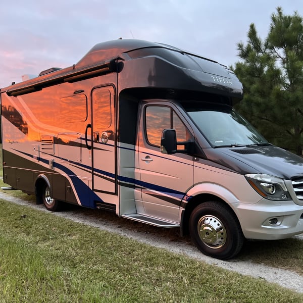 2019 Wayfarer Wayfarer Motorhome Class C available for rent in Thomson, Georgia