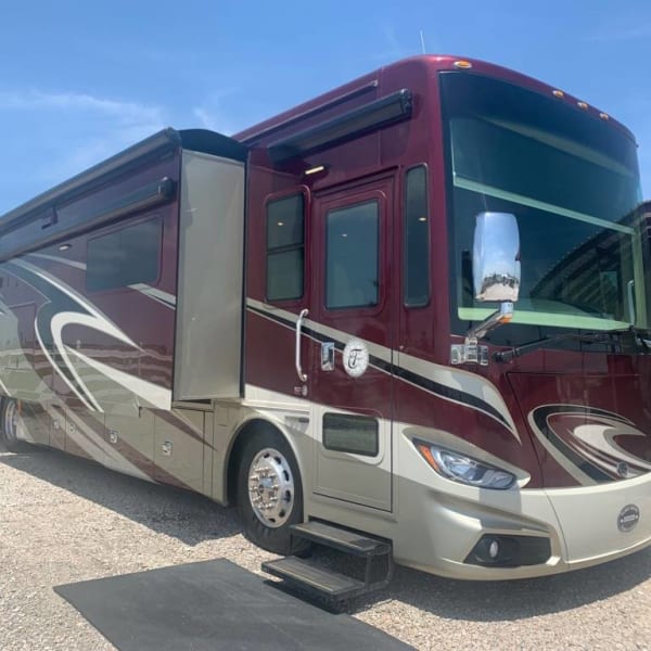 2015 Phaeton Phaeton Motorhome Class A available for rent in Nashville, Tennessee