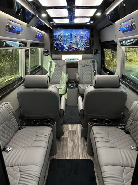 2023 Midwest Automotive Designs Ultimate Coach Class B available for rent in Chambersburg, Pennsylvania