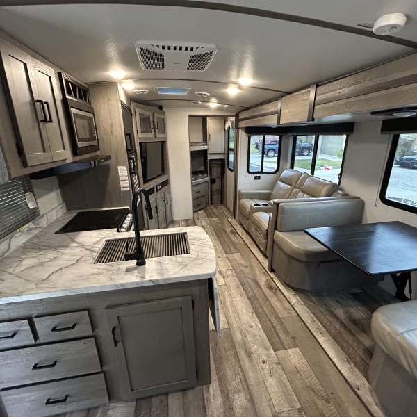 2021 Keystone RV Outback Ultra-Lite Travel Trailer available for rent in Santa Clarita, California