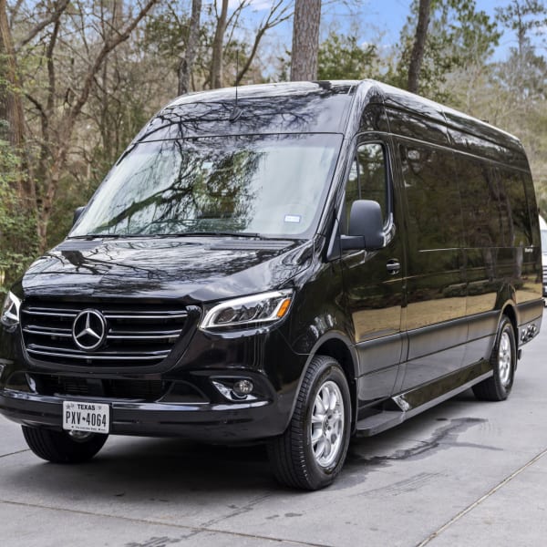2022 Ultimate Toys Ultimate Coach Class B available for rent in Spring, Texas