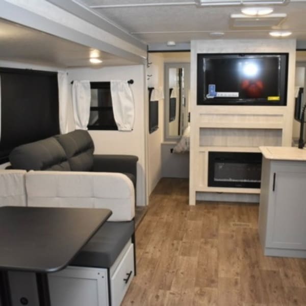 2022 Forest River Vibe Travel Trailer available for rent in Perris, California