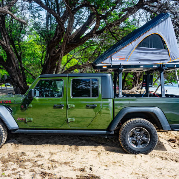 2023 Jeep Gladiator Rubicon Class B available for rent in Kahului, Hawaii