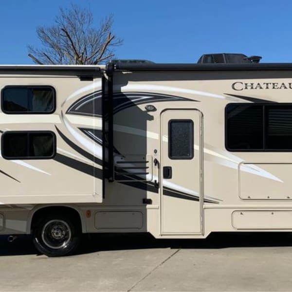 2017 Thor Motor Coach Chateau Class C available for rent in El Cajon, California