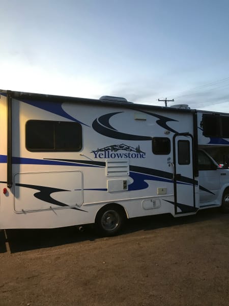 2011 Ford CTV Class C available for rent in Saguenay, Quebec