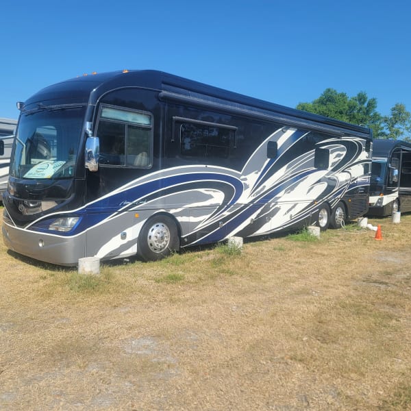 2019 American Coach Revolution 42B Class A available for rent in Middlesex, New Jersey