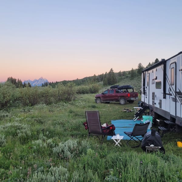 2021 Dutchmen Coleman Light Travel Trailer available for rent in Wilmington, Delaware