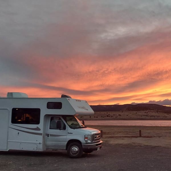 2015 Thor Majestic Class C available for rent in Aurora, Colorado