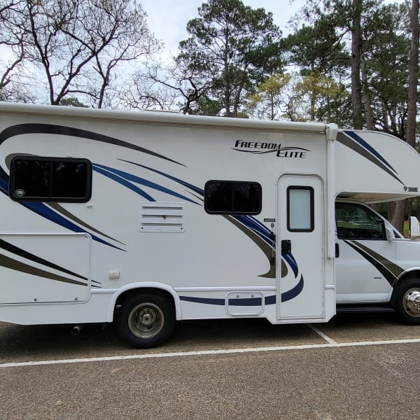 2019 Thor 22HE Class C available for rent in Magnolia, Texas