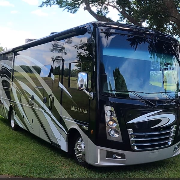 2018 Thor Miramar Class A available for rent in Sorrento, Florida