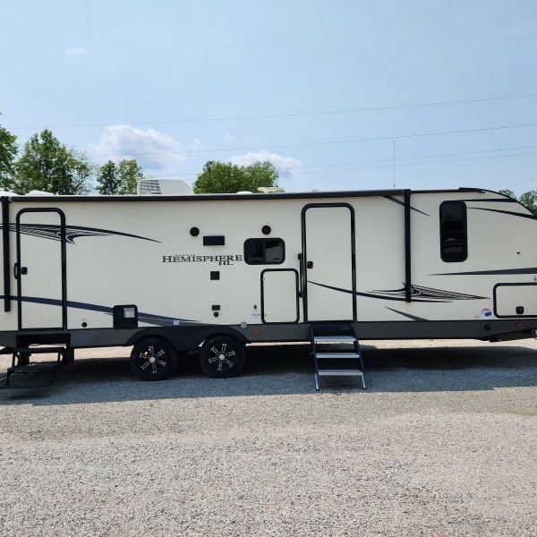 2020 Hemisphere 26BHHL Travel Trailer available for rent in Mitchell, Indiana