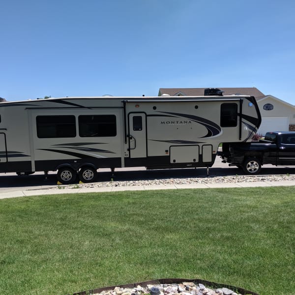 2019 Keystone RV Montana High Country Fifth Wheel available for rent in Rapid City, South Dakota