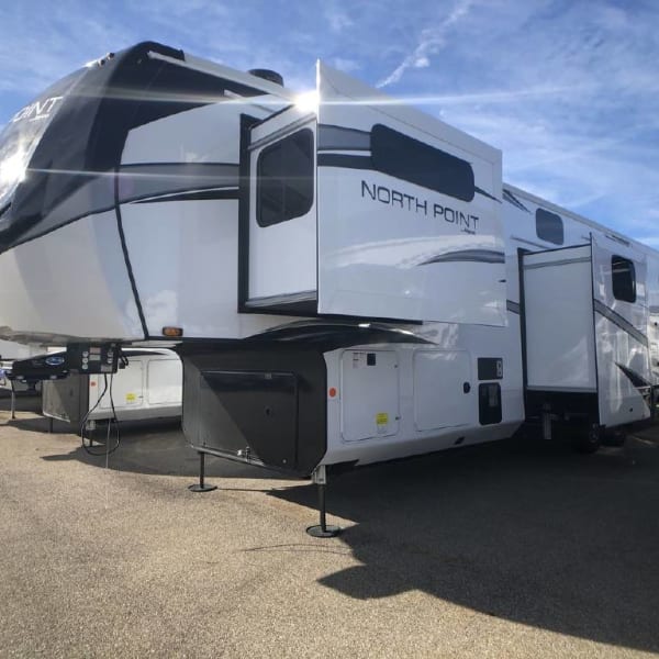 2022 Jayco North Point Fifth Wheel available for rent in Homer City, Pennsylvania