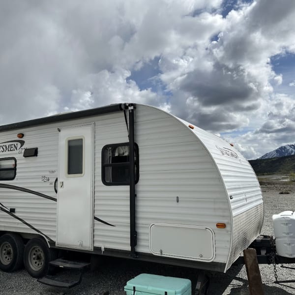 2009 KZ Sportsmen Travel Trailer available for rent in Anchorage, Alaska
