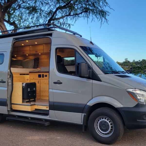 2018 Mercedes-Benz sprinter Class B available for rent in Kahului, Hawaii
