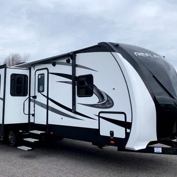 2022 Grand Design Reflection Travel Trailer available for rent in Syracuse, New York