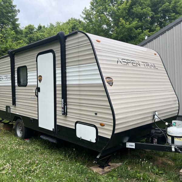 2022 Coachmen Aspen trail Travel Trailer available for rent in Lancaster, Ohio