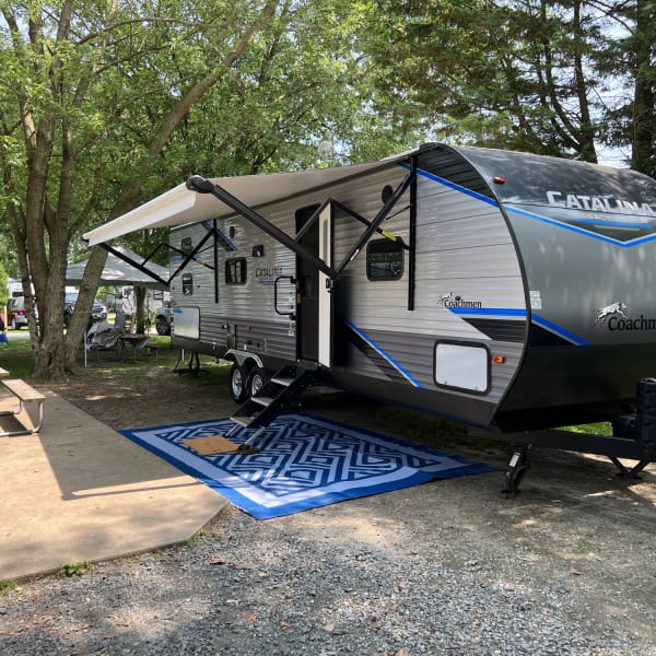2022 Forest River Coachmen Catalina Legacy Travel Trailer available for rent in Berlin, Maryland