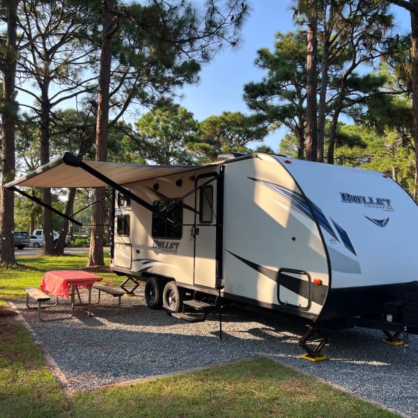 2018 Keystone RV Bullet Crossfire Travel Trailer available for rent in Crestview, Florida