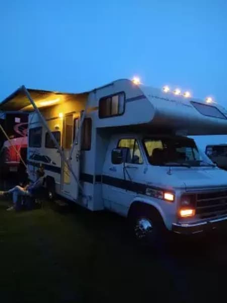 1996 Chevrolet Other Class C available for rent in Québec, Quebec