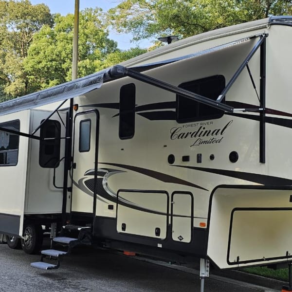 2019 Forest River Cardinal Limited Fifth Wheel available for rent in Chesapeake, Virginia