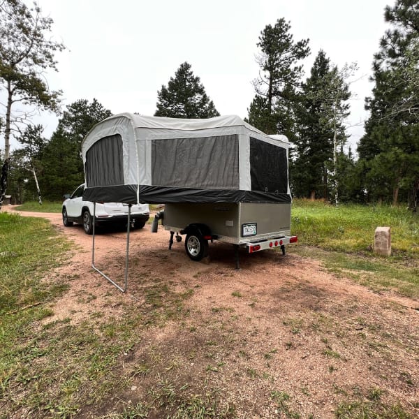 2011 Quicksilver Quicksilver Livin Lite Popup available for rent in Lakewood, Colorado