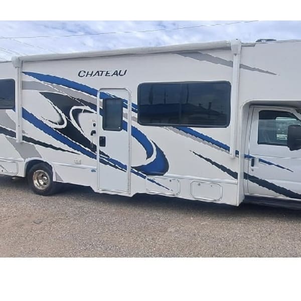 2021 Thor Chateau Class C available for rent in Houston, Texas