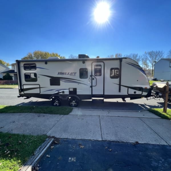 2020 Keystone RV Bullet Ultra Lite Travel Trailer available for rent in Bethlehem, Pennsylvania