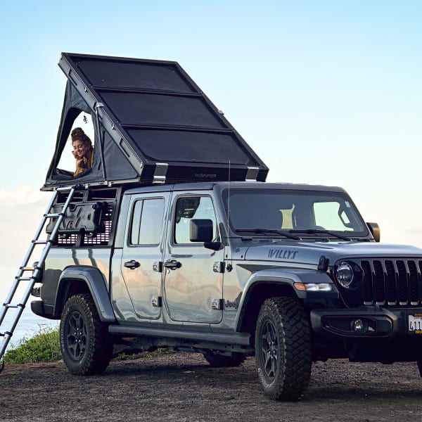 2022 Jeep Gladiator Truck Camper available for rent in Honolulu, Hawaii