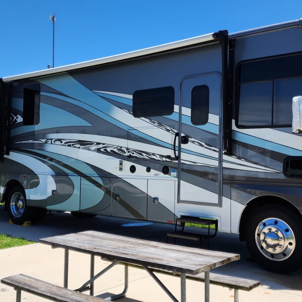 2022 Georgetown GT7 Class A available for rent in Manassas, Virginia