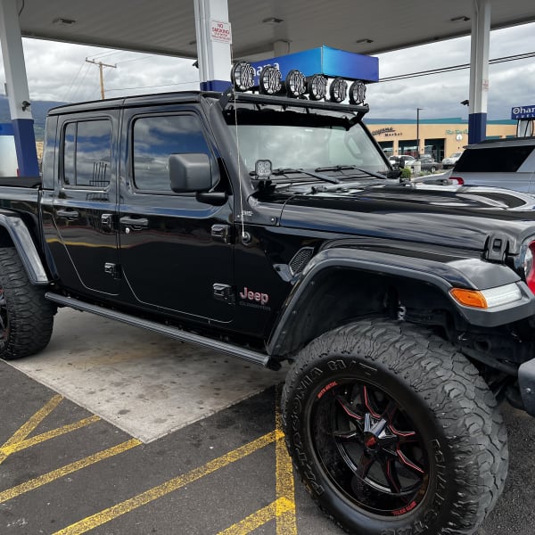 2020 Jeep Jeep Gladiator Truck Camper available for rent in Kailua Kona, Hawaii