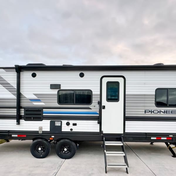 2021 Heartland RVs Pioneer Travel Trailer available for rent in Homestead, Florida