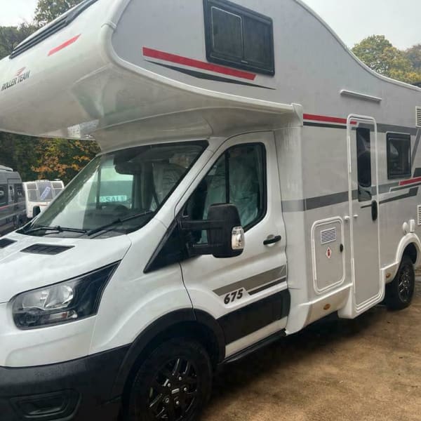 2023 Roller Team Zefiro 675 Class C available for rent in bobbing. sittingbourne. Kent, 