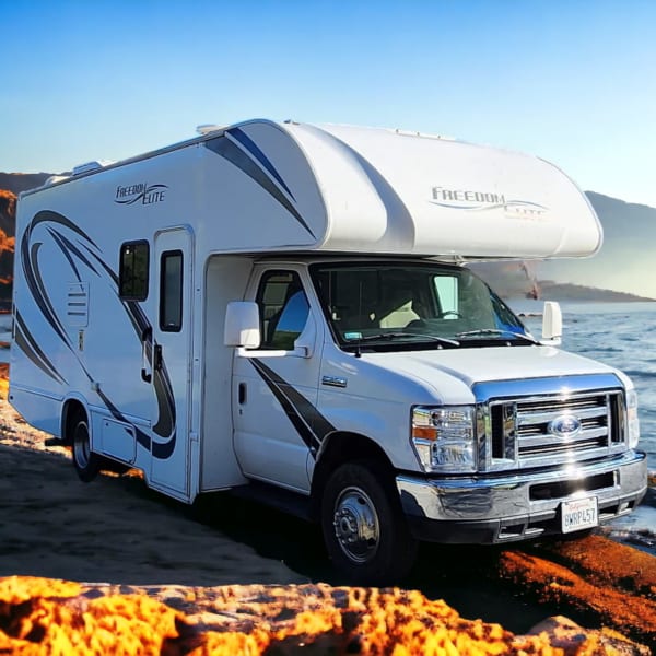2018 Thor Motor Coach Freedom Elite Class C available for rent in San Jose, California