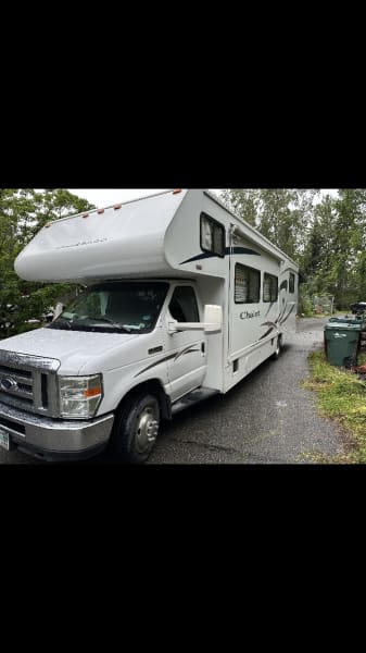 2010 Winnebago Chalet Class C available for rent in Wasilla, Alaska