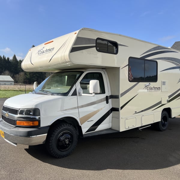 2017 Forest River Coachmen Freelander Class C available for rent in Damascus, Oregon