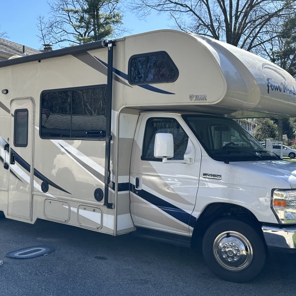 2019 Thor Four Winds Class C available for rent in Ambler, Pennsylvania