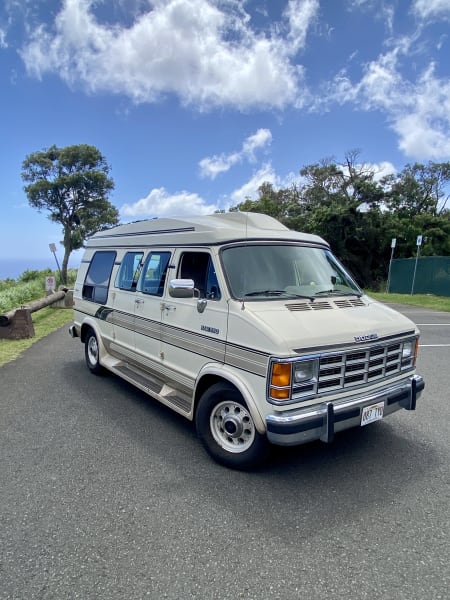 1993 Dodge 230-515 Class B available for rent in Honolulu, Hawaii