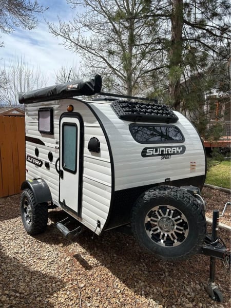 2020 Sunset Park RV SunRay Travel Trailer available for rent in Jackson, Wyoming