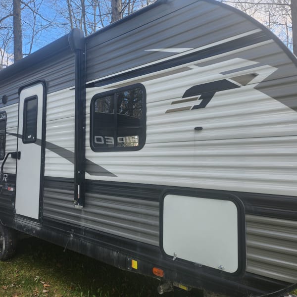 2022 Heartland RVs Trail Runner Travel Trailer available for rent in London, Ontario