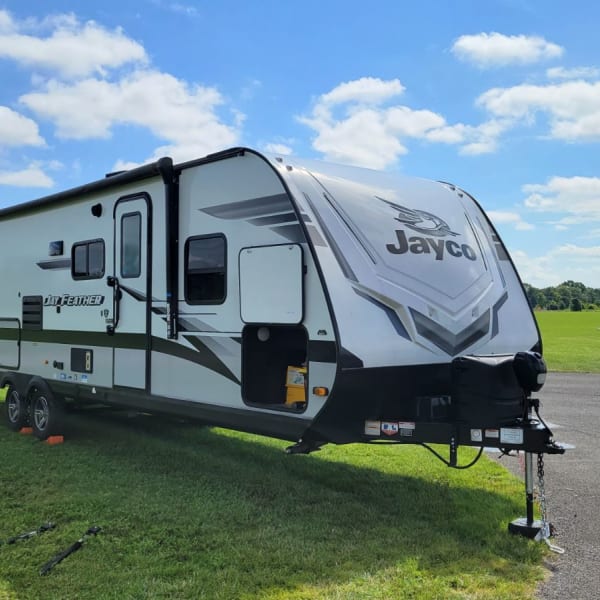 2022 Jayco Jay Feather Travel Trailer available for rent in Penfield, New York