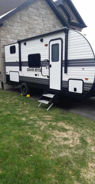2024 Grand River 22MB Travel Trailer available for rent in Casselman, Ontario