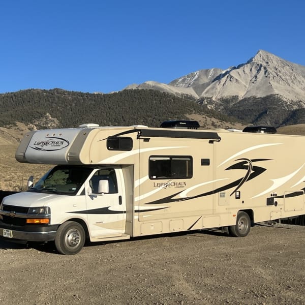 2014 Coachman Leprechaun Class C available for rent in Elm Mott, Texas